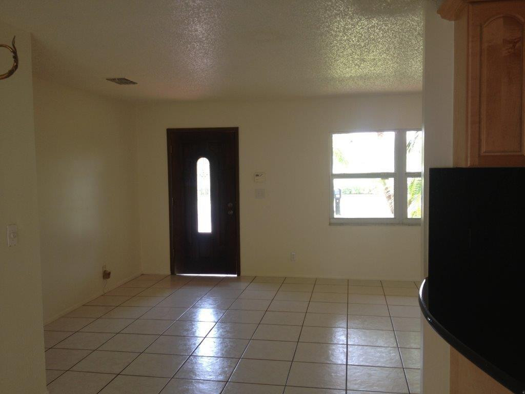 19650 Delaware Circle Boca Raton, FL 33434 - Photo 8 of 10 Photo 8