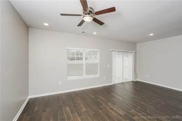 $1,700 | 2095 Paddle Wheel Drive, Jeffersonville, IN 47130