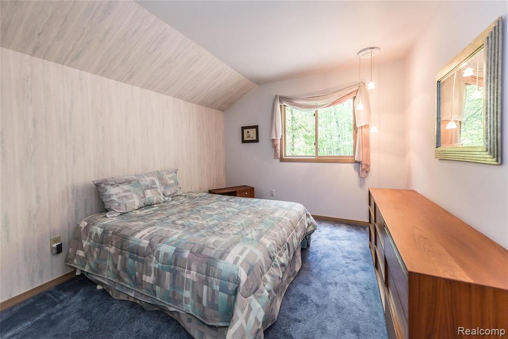 29000 Halsted Road Farmington Hills, MI 48331 - Photo 25 of 48