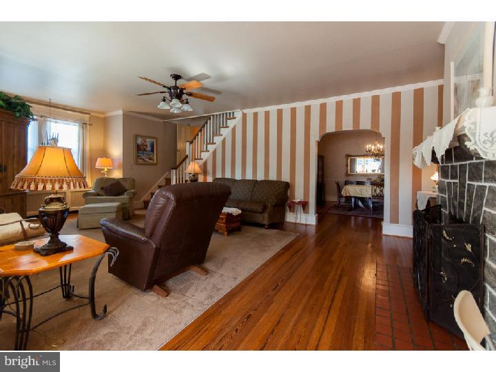 254 Kathmere Road Havertown, PA 19083 - Photo 6 of 25 Living Room