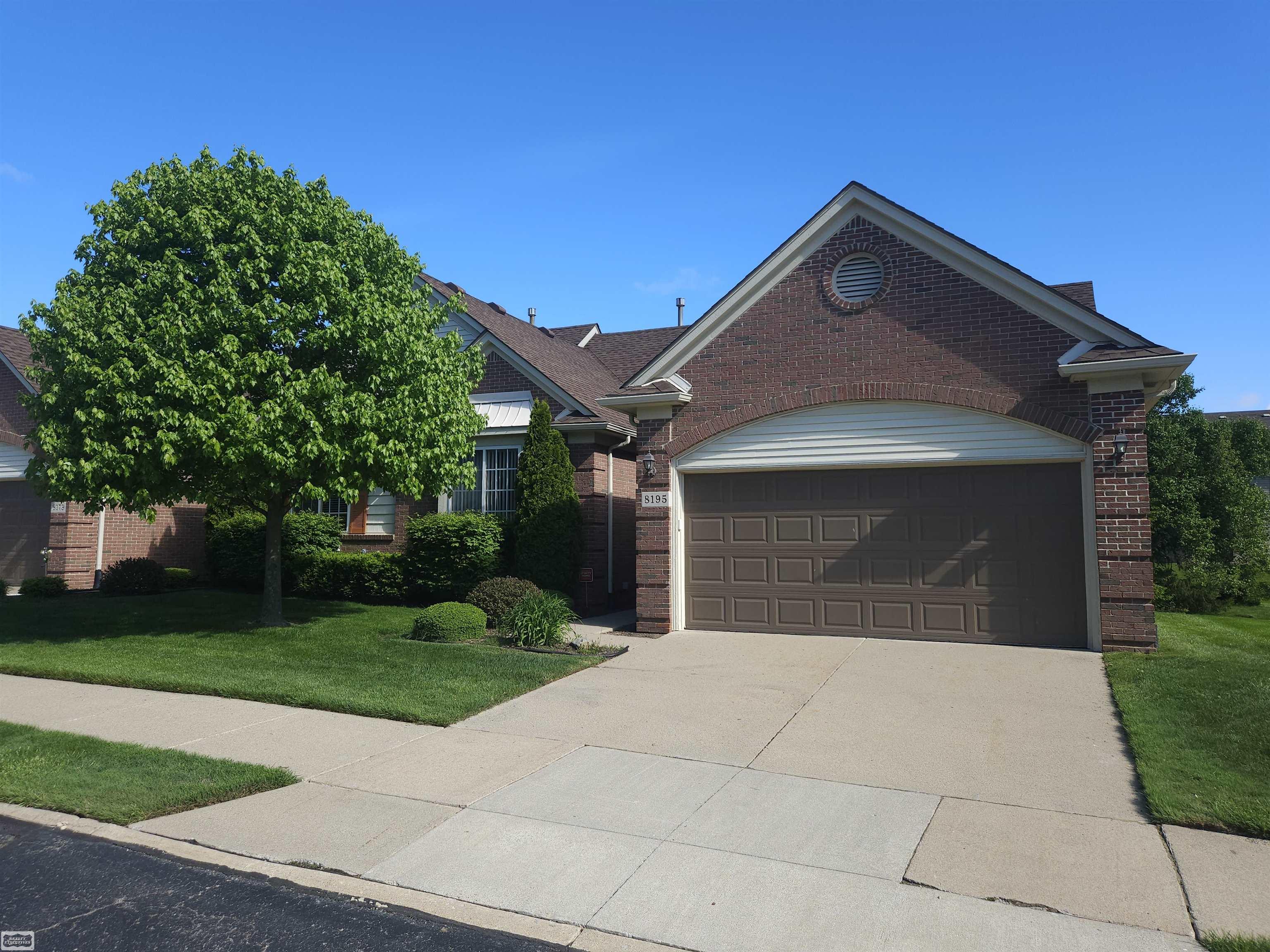 8195 Huntington Ridge Court Washington, MI 48094 - Photo 1 of 32 Gallery Image 1