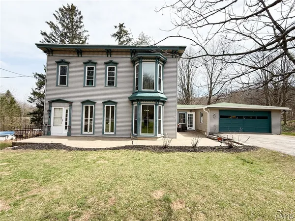 $349,900 | 1083 Glenwood Circle, Oneida, NY 13421