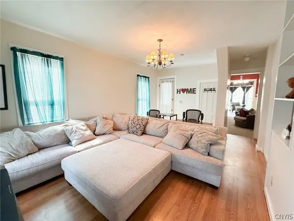 $349,900 | 1083 Glenwood Circle, Oneida, NY 13421