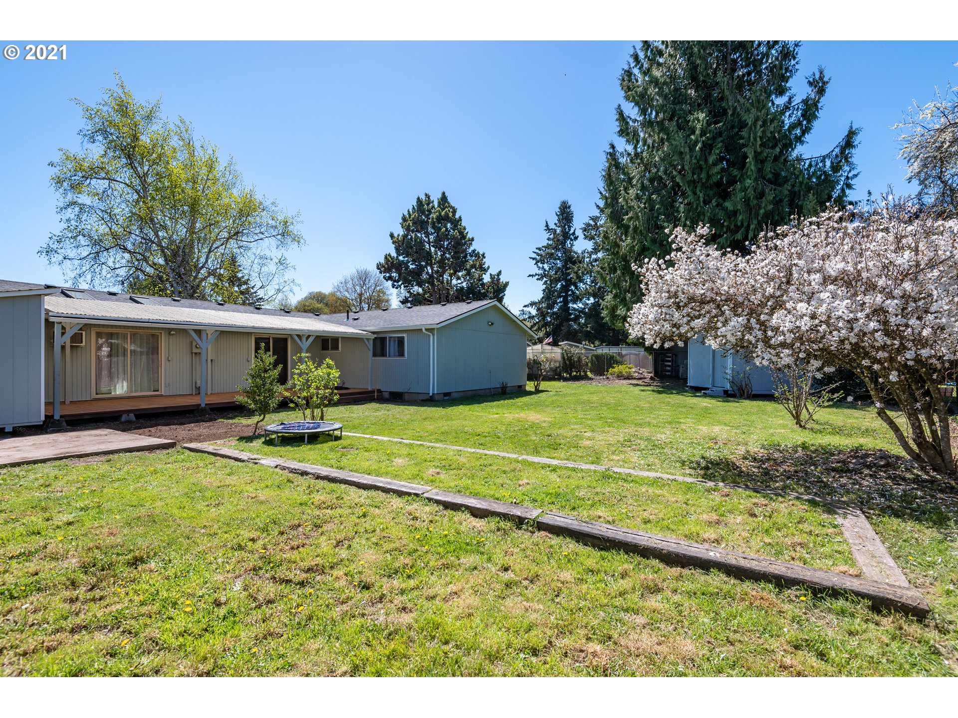 1170 Dondea Street Springfield, OR 97478 - Photo 19 of 26 Gallery Image 19