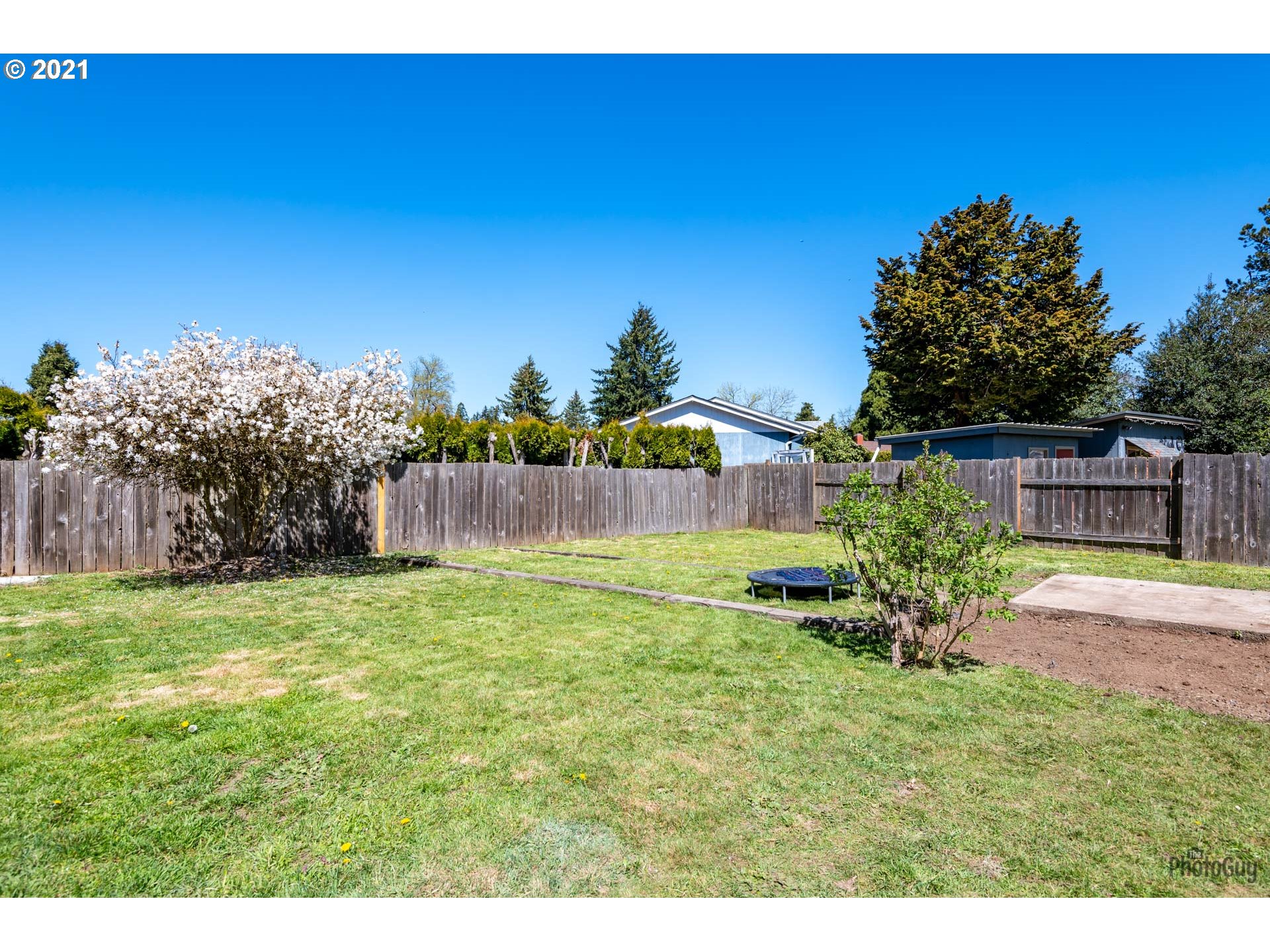 1170 Dondea Street Springfield, OR 97478 - Photo 22 of 26 Gallery Image 22