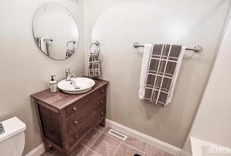 8809 South Ketcham Road Bloomington, IN 47403 - Photo 22 of 36