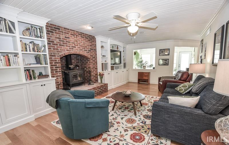 8809 South Ketcham Road Bloomington, IN 47403 - Photo 3 of 36