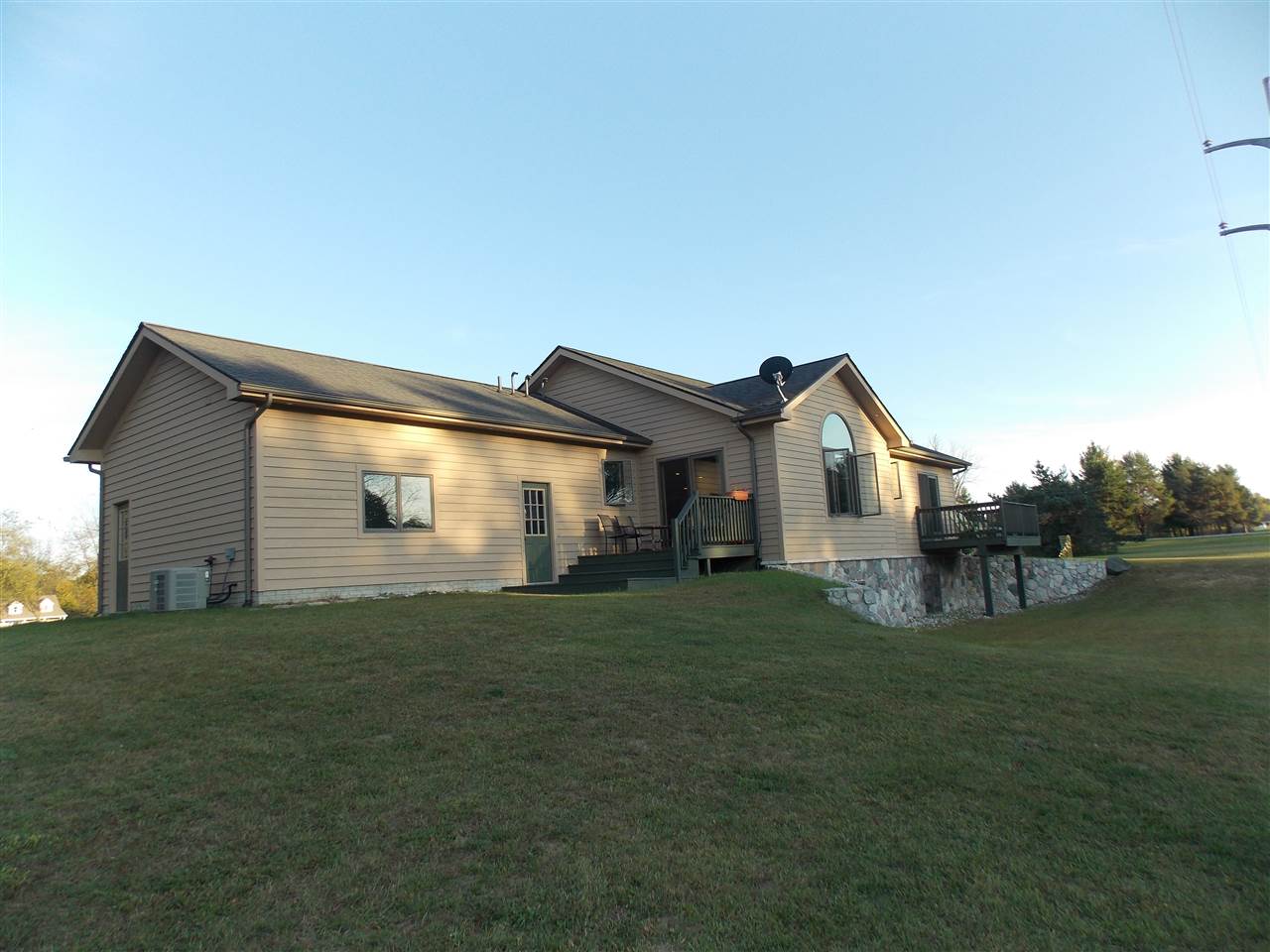 8247 White Pne Ridge Harrison, MI 48625 - Photo 30 of 36 1809297-29.JPG