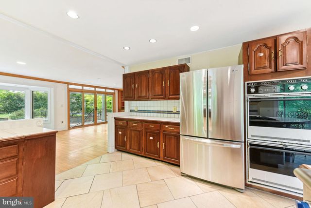 $2,000,000 | 662 Live Oak Drive, McLean, VA 22101