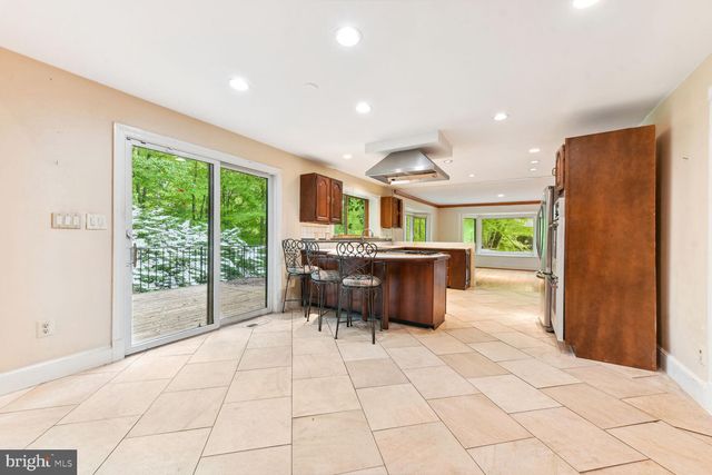 $2,000,000 | 662 Live Oak Drive, McLean, VA 22101