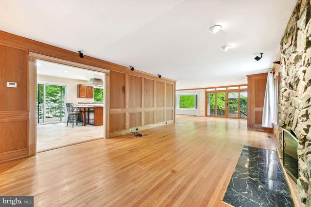 $2,000,000 | 662 Live Oak Drive, McLean, VA 22101