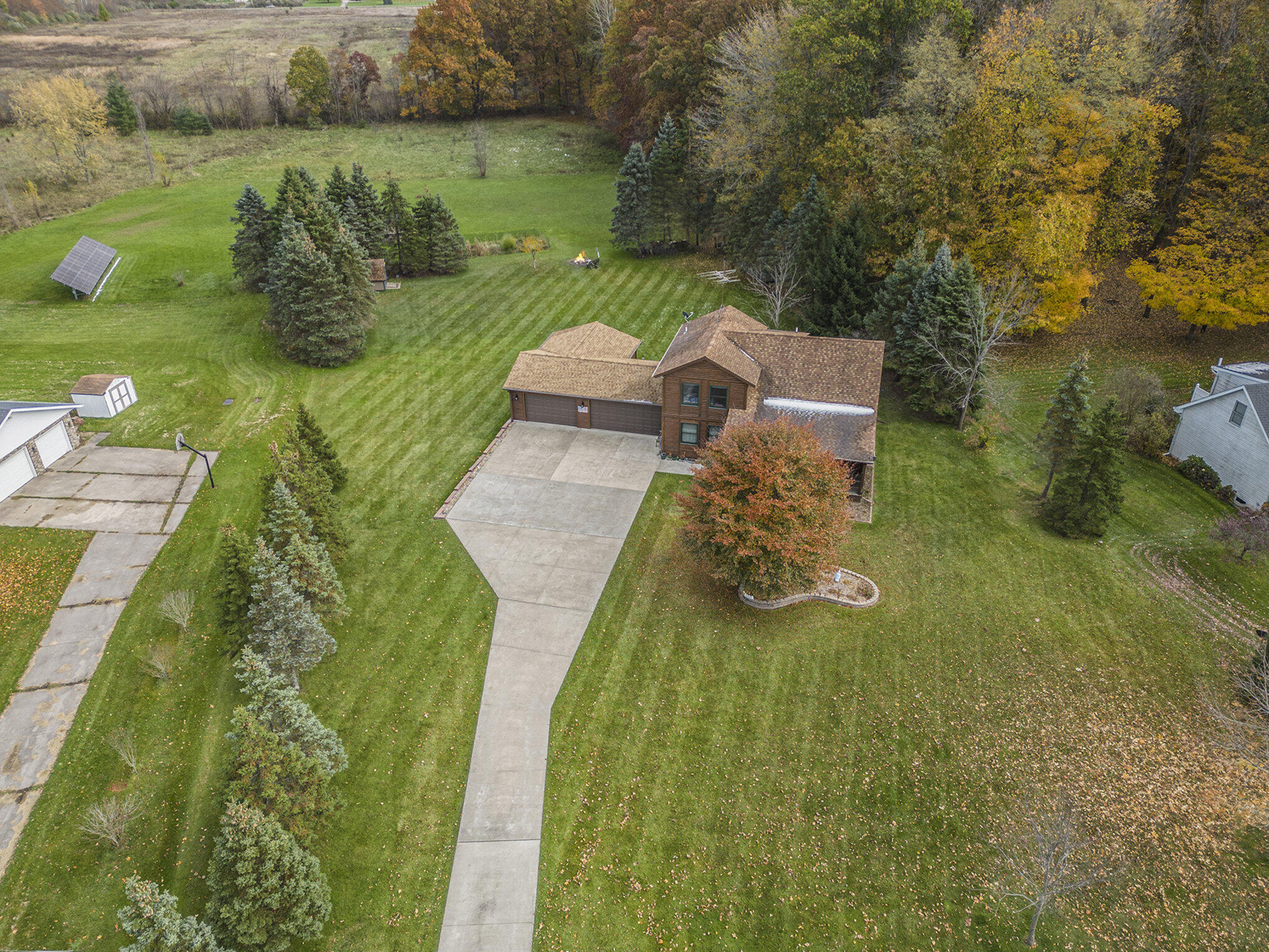 11181 Snow Road Bridgman, MI 49106 - Photo 42 of 55 040_dji_0102