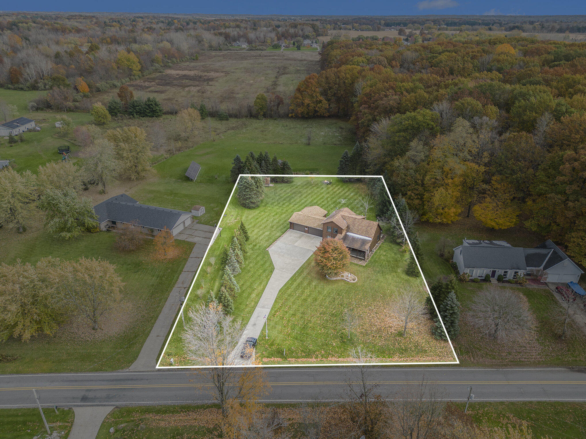 11181 Snow Road Bridgman, MI 49106 - Photo 50 of 55 048_dji_0106_0