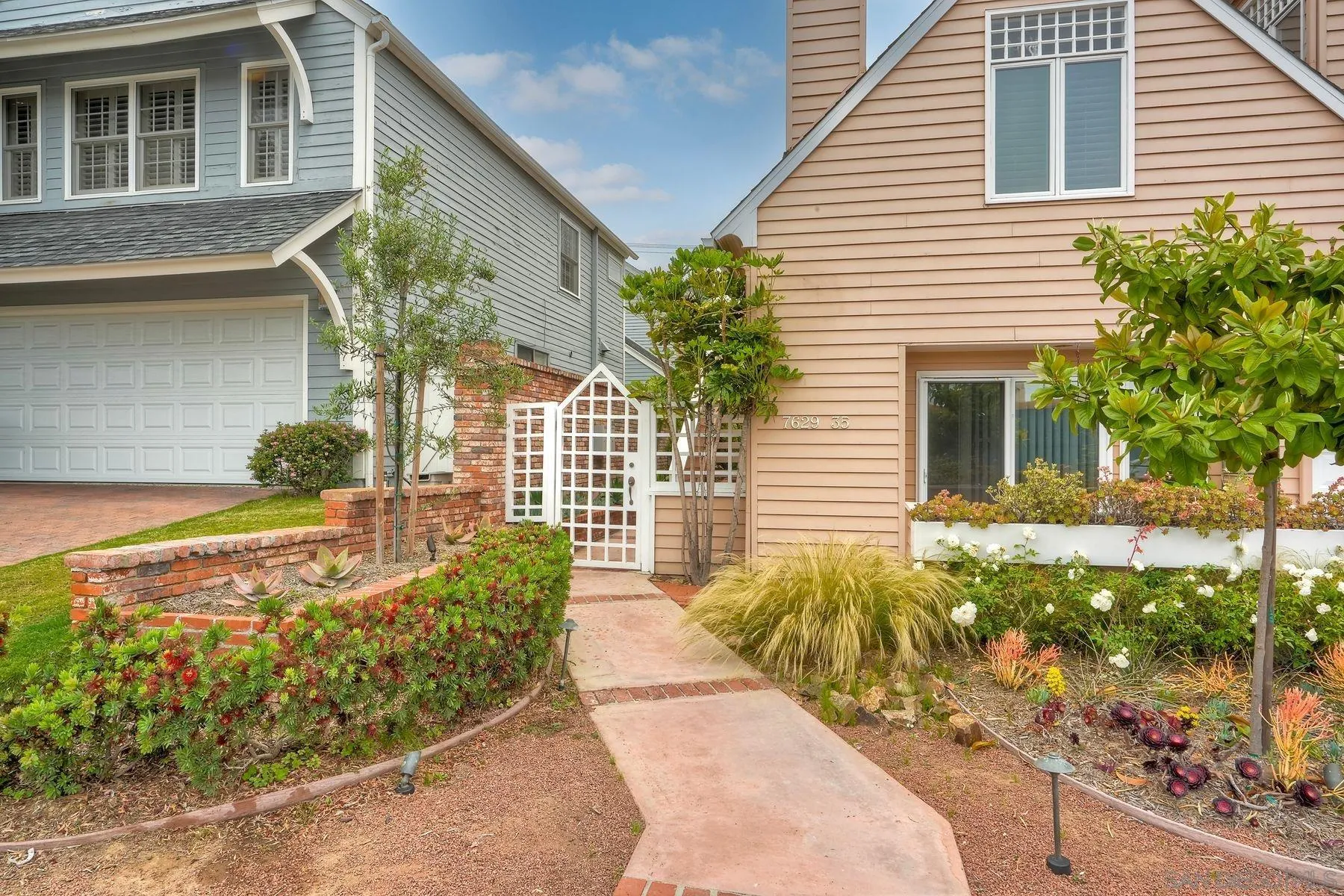 7635 Draper Avenue La Jolla, CA 92037 - Photo 13 of 43 a house view with a outdoor space