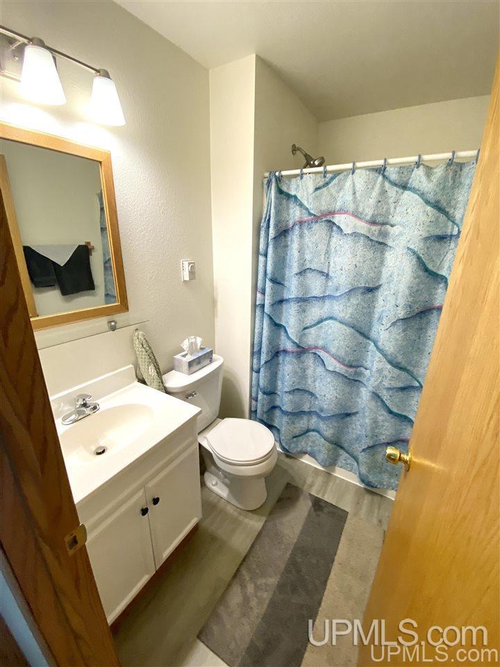 2326 Cliff's Road Niagara, WI 54151 - Photo 14 of 27