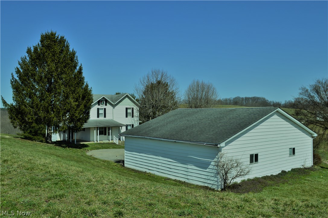 339 Bosner Ridge Road Lowell, OH 45744 - Photo 8 of 35