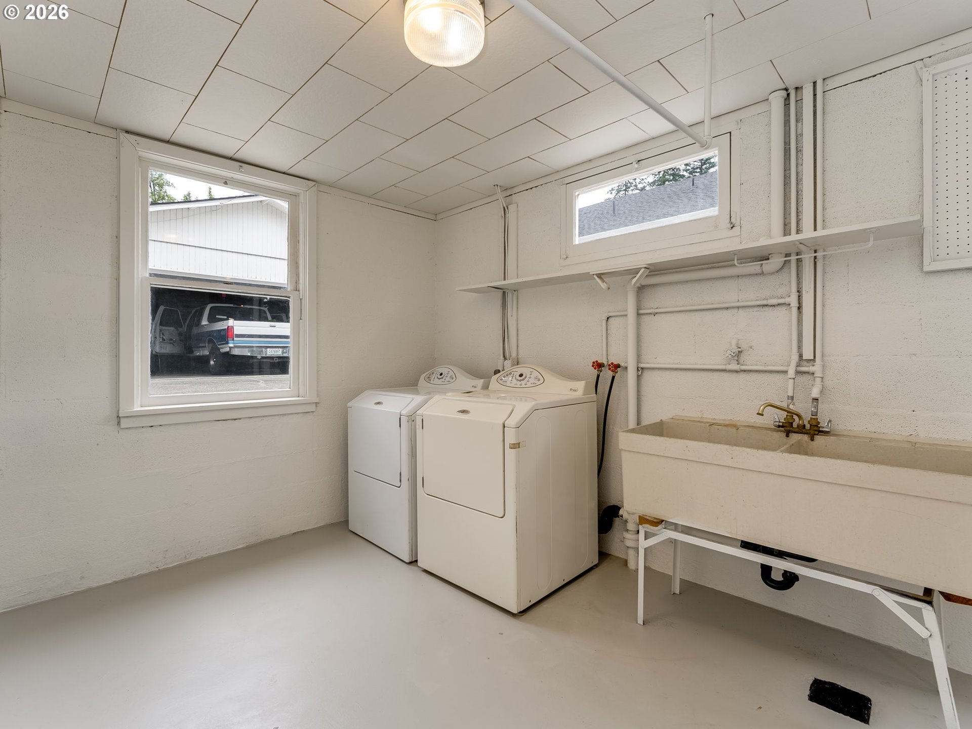 135 Northwest 15th Avenue Camas, WA 98607 - Photo 29 of 42 Laundry
