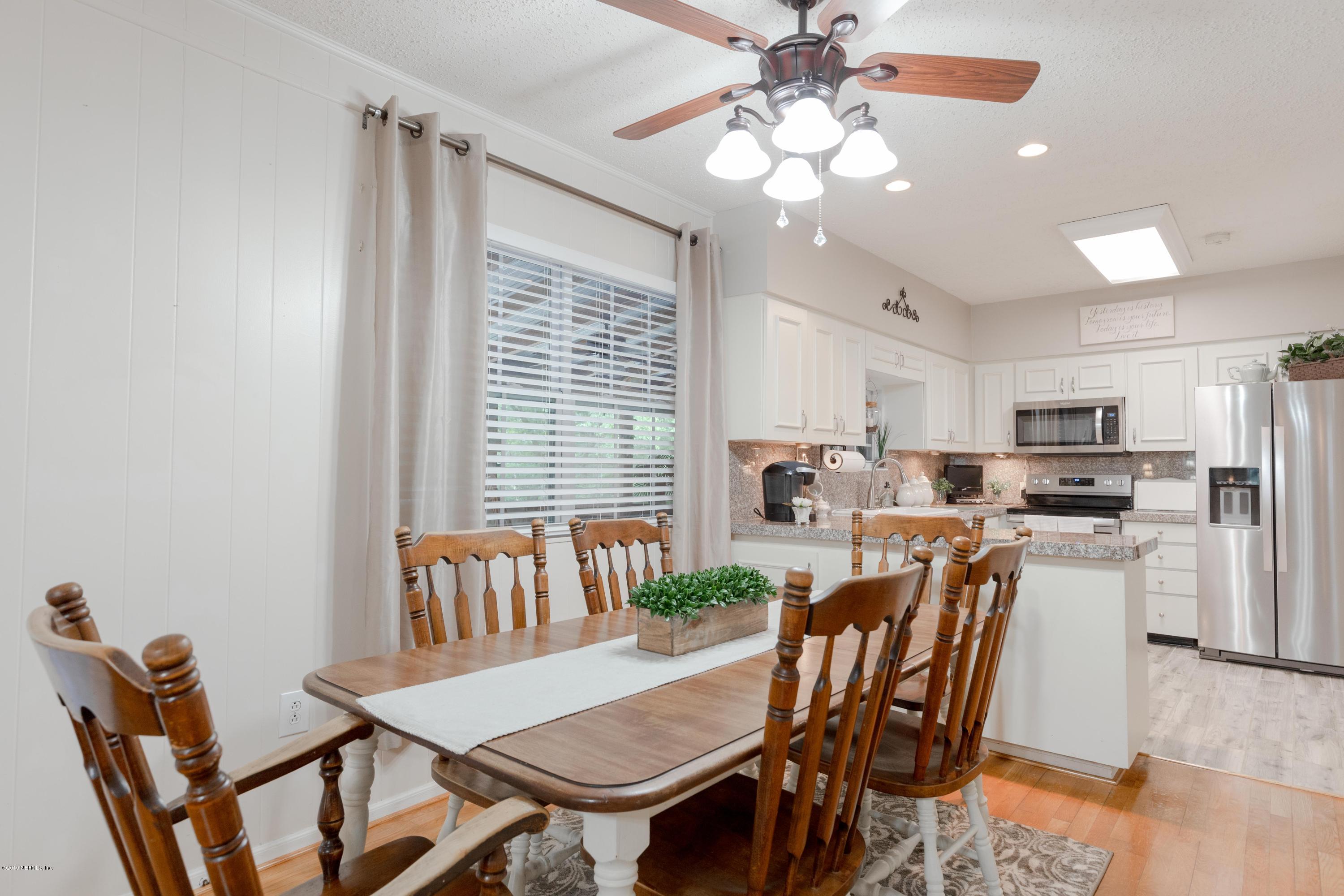 190 Wesley Road Green Cove Springs, FL 32043 - Photo 13 of 53 dining room