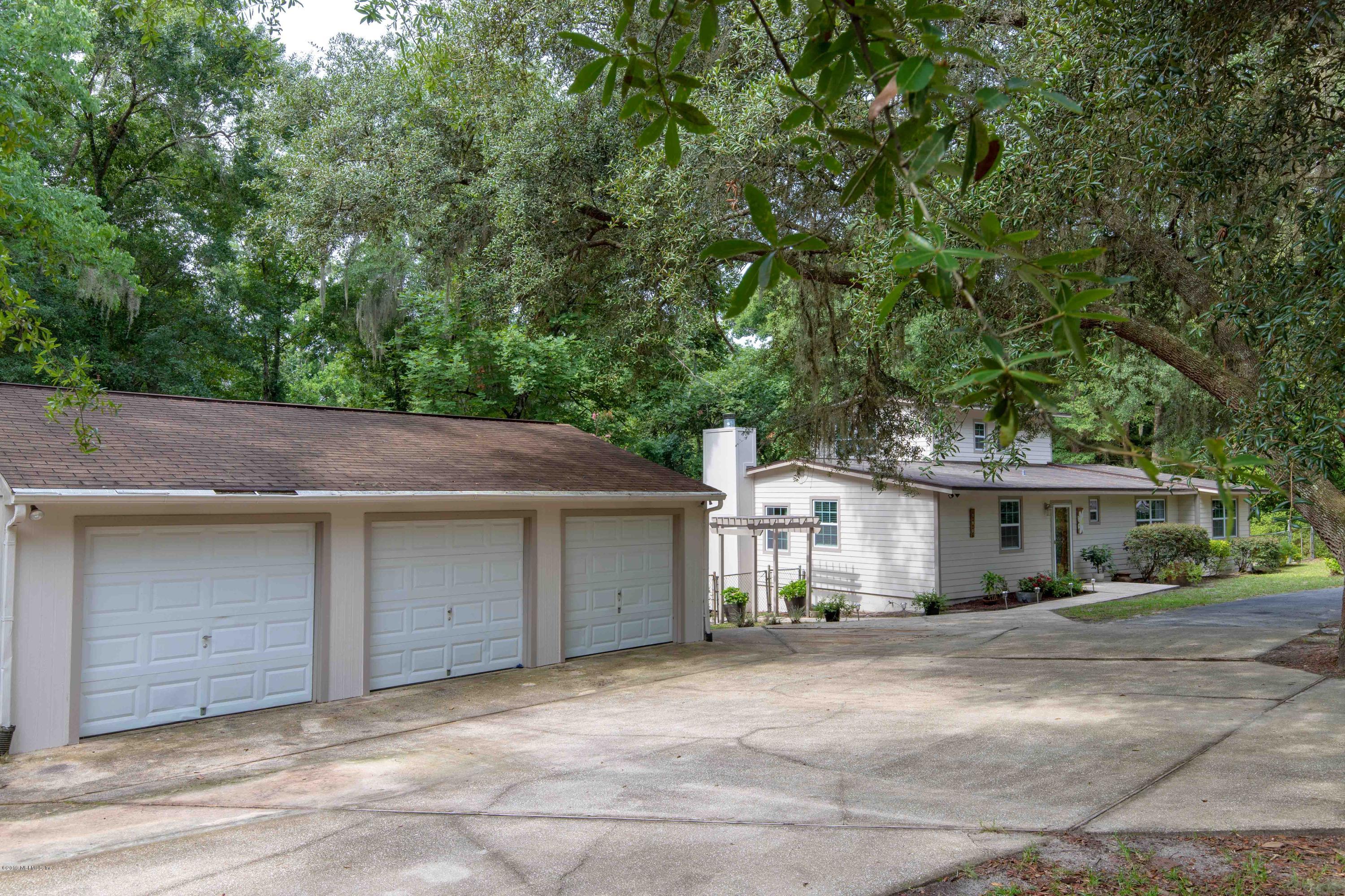190 Wesley Road Green Cove Springs, FL 32043 - Photo 7 of 53 3 car garage