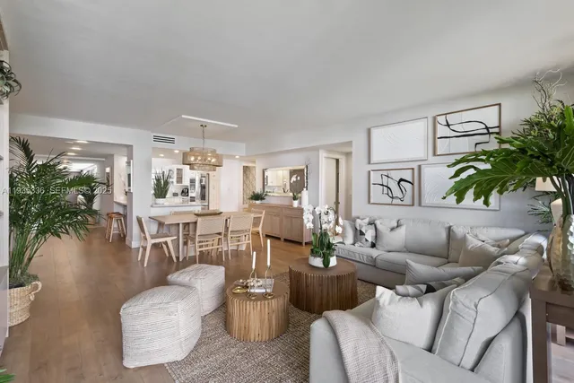 $9,500 | 141 Crandon Boulevard, Unit 446, Key Biscayne, FL 33149