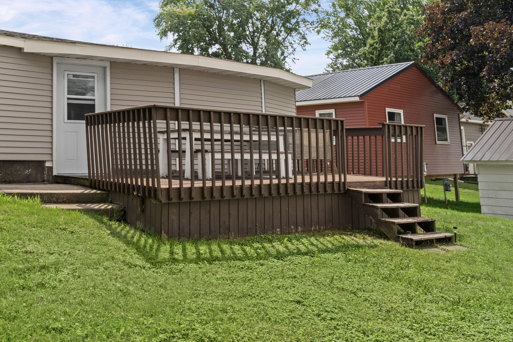 104 2nd Avenue Southwest Spring Grove, MN 55974 - Photo 29 of 33 29_Back Deck
