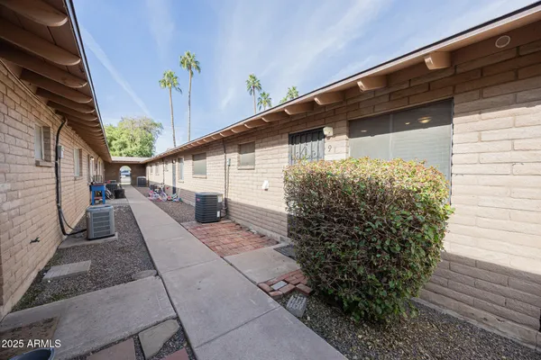 a view of a back yard of the house