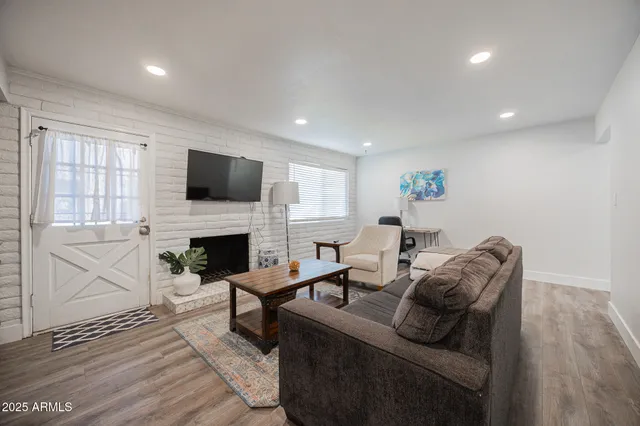 $1,650 | 3031 South Rural Road, Unit 9, Tempe, AZ 85282