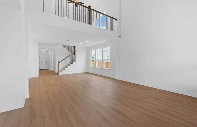 $575,900 | 516 Knot Drive, Leander, TX 78641