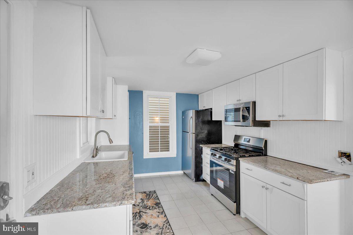 64 East Centre Street Woodbury, NJ 08096 - Photo 11 of 23