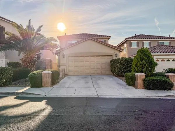 $2,700 | 1141 Cathedral Ridge Street, Henderson, NV 89052