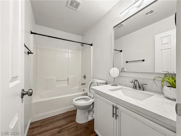 $2,700 | 1141 Cathedral Ridge Street, Henderson, NV 89052