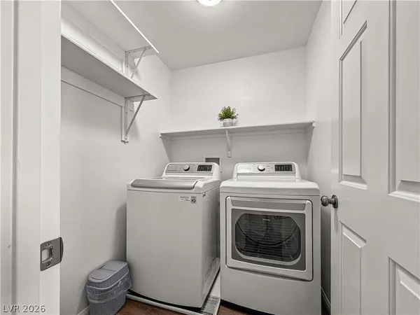 $2,700 | 1141 Cathedral Ridge Street, Henderson, NV 89052