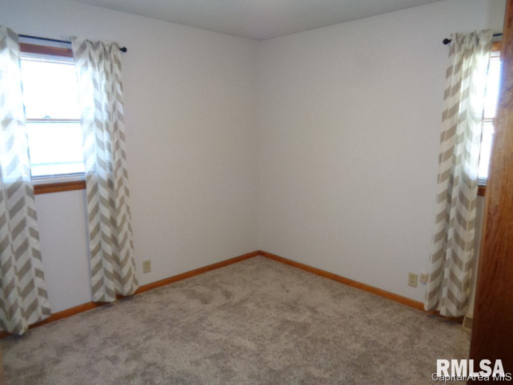 2231 East Enterprise Street Springfield, IL 62702 - Photo 12 of 28 Gallery Image 12