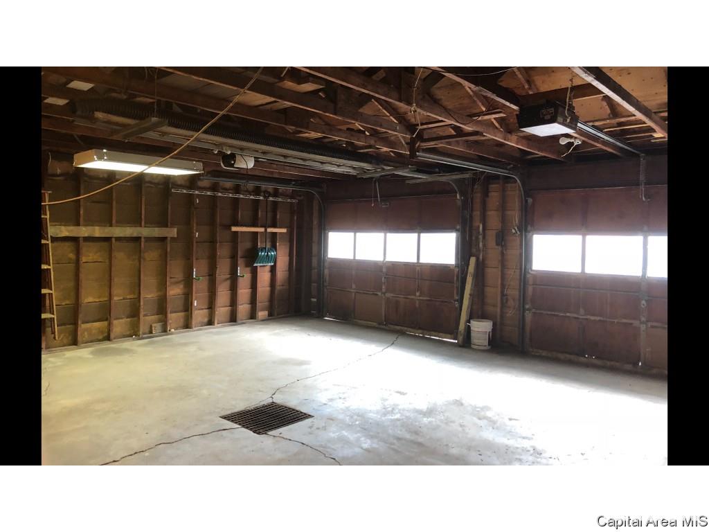 2231 East Enterprise Street Springfield, IL 62702 - Photo 28 of 28 Gallery Image 28