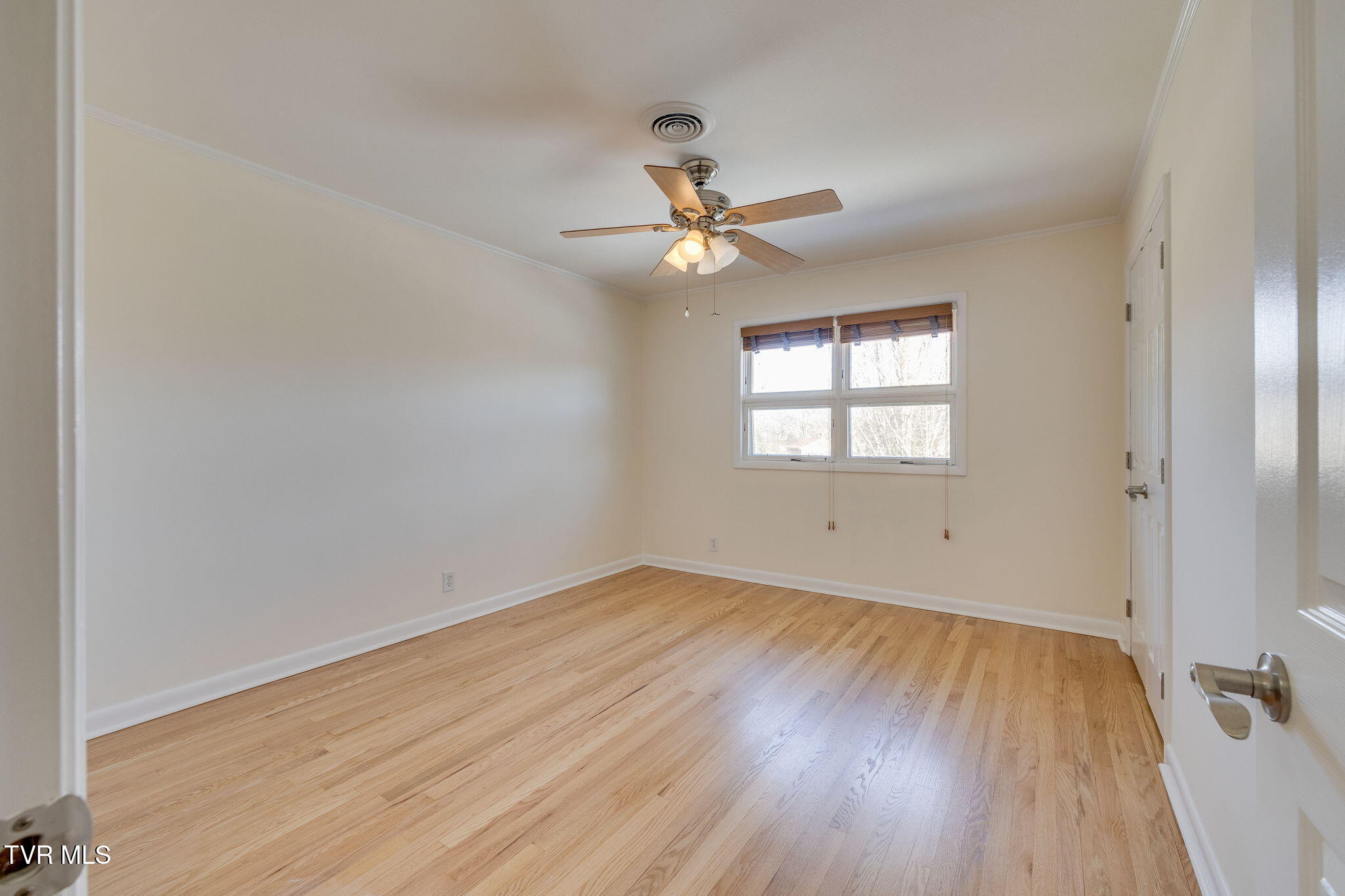 1209 Ridgeway Road Johnson City, TN 37601 - Photo 46 of 71 024