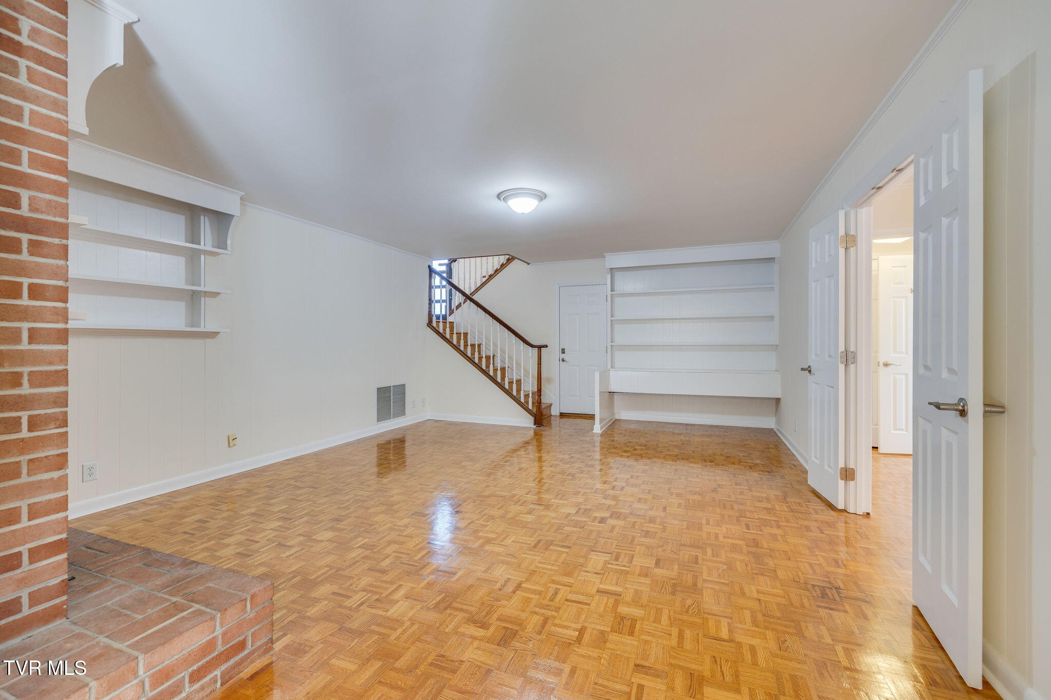 1209 Ridgeway Road Johnson City, TN 37601 - Photo 53 of 71 031