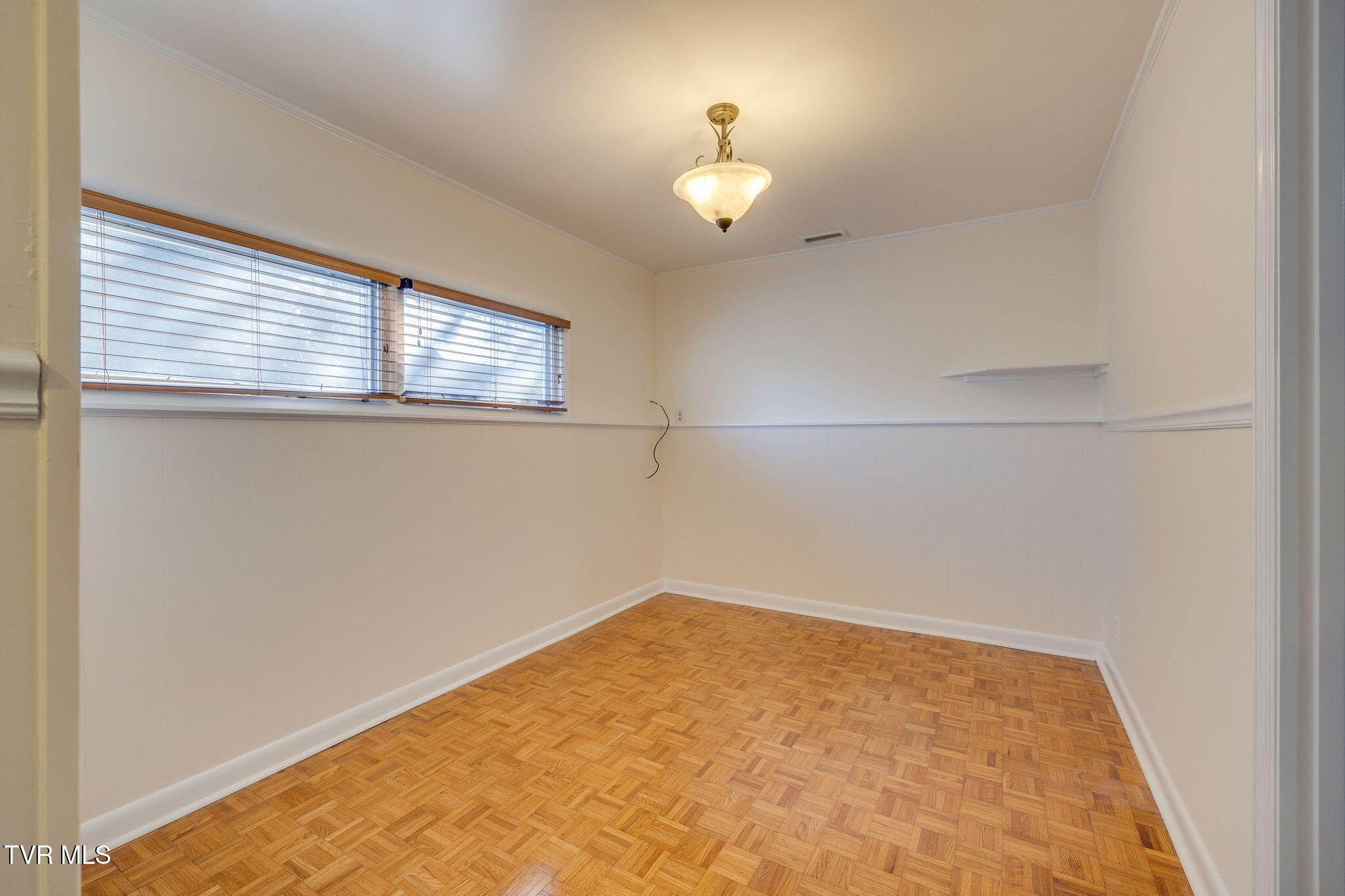 1209 Ridgeway Road Johnson City, TN 37601 - Photo 56 of 71 034