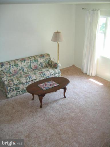 7242 Sindall Road Parkville, MD 21234 - Photo 8 of 16 Living Room