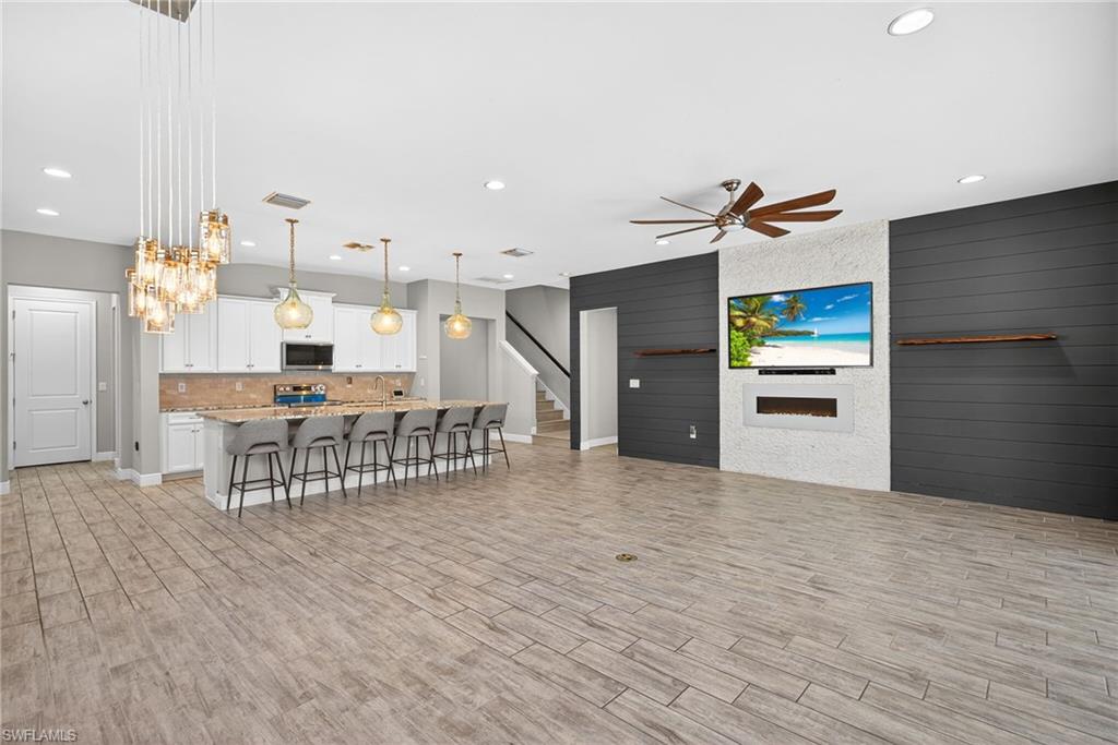 3328 Pilot Circle Naples, FL 34120 - Photo 8 of 49