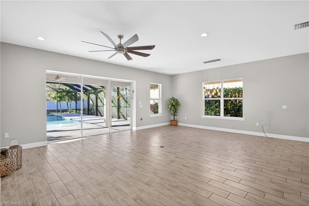 3328 Pilot Circle Naples, FL 34120 - Photo 9 of 49