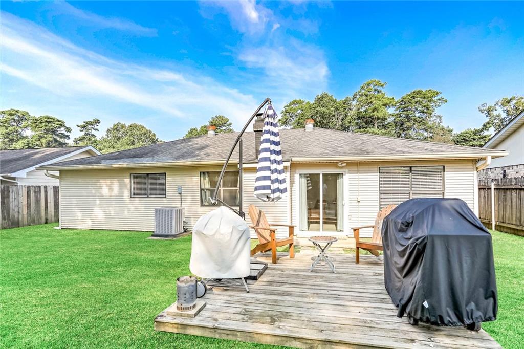 400 Forest Loop Mandeville, LA 70471 - Photo 16 of 18 Gallery Image 16