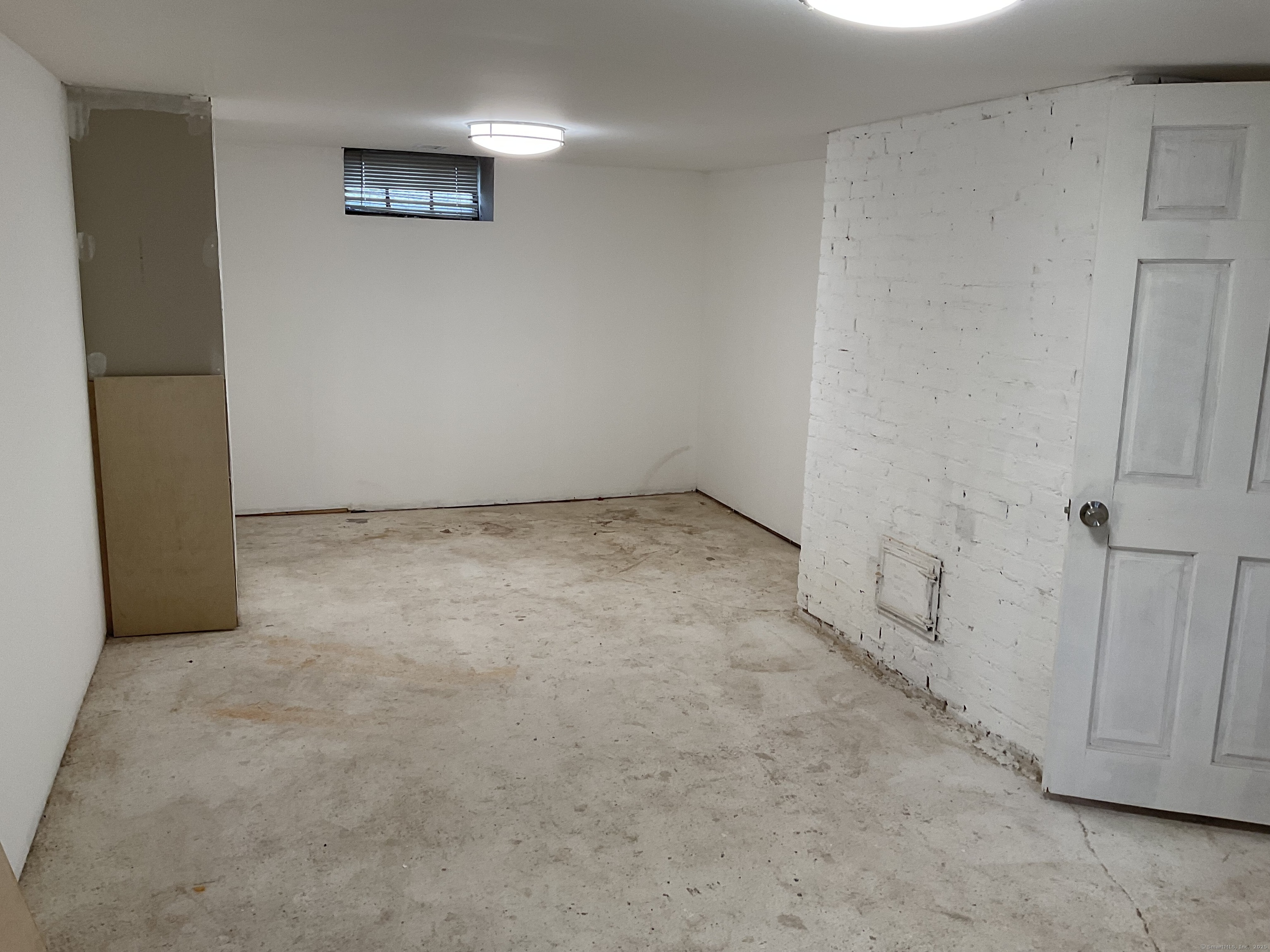 37 Westminster Street Hamden, CT 06518 - Photo 22 of 33 a view of an empty room