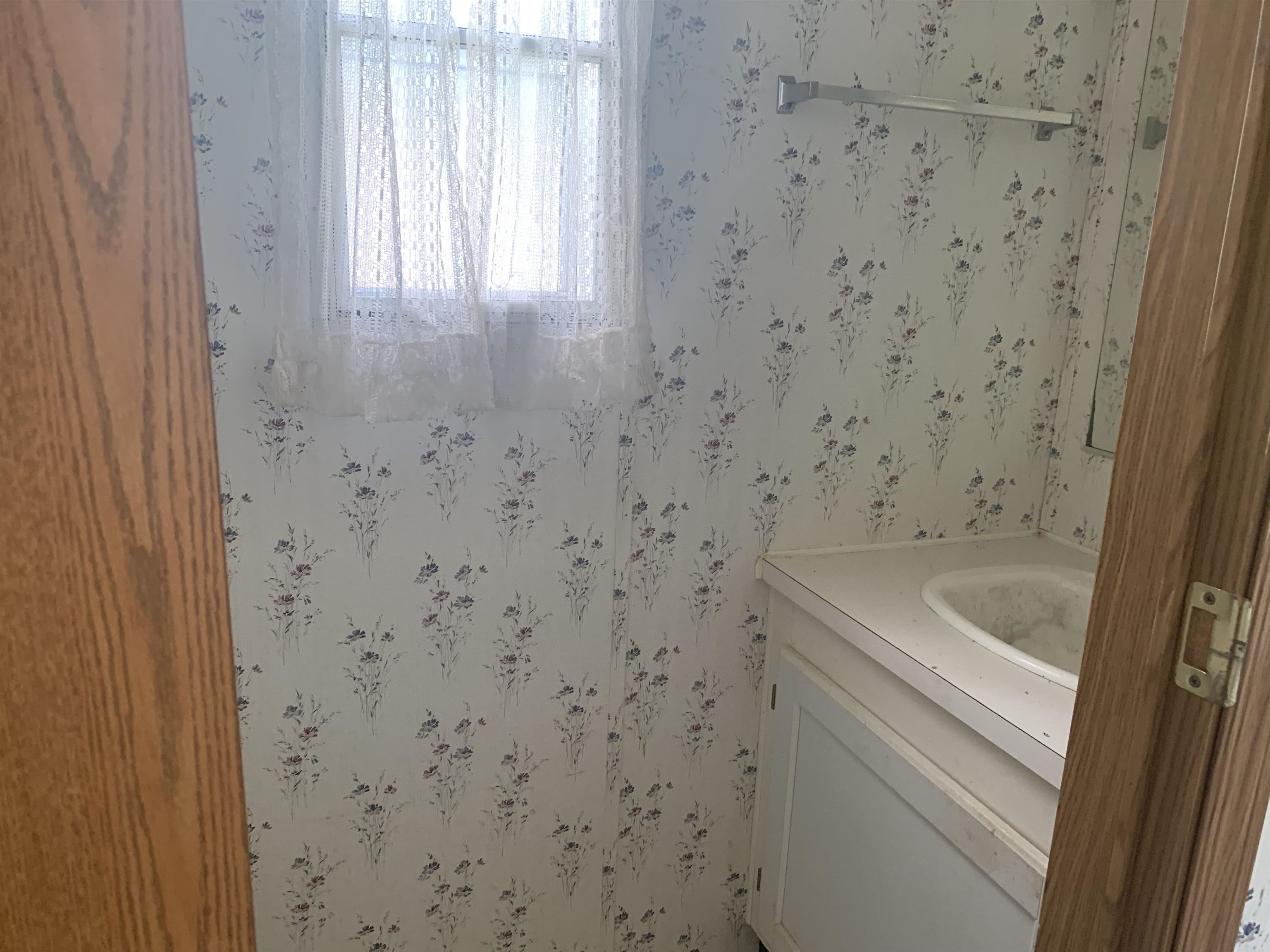 4 Henry Drive Rochester, NH 03839 - Photo 13 of 14