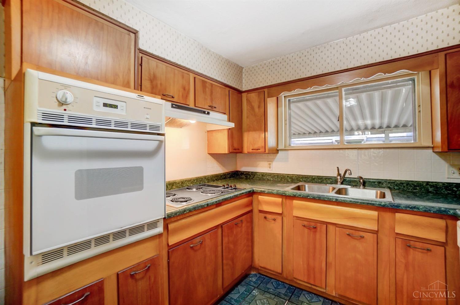 2936 Middleboro Road Morrow, OH 45152 - Photo 13 of 46 Gallery Image 13