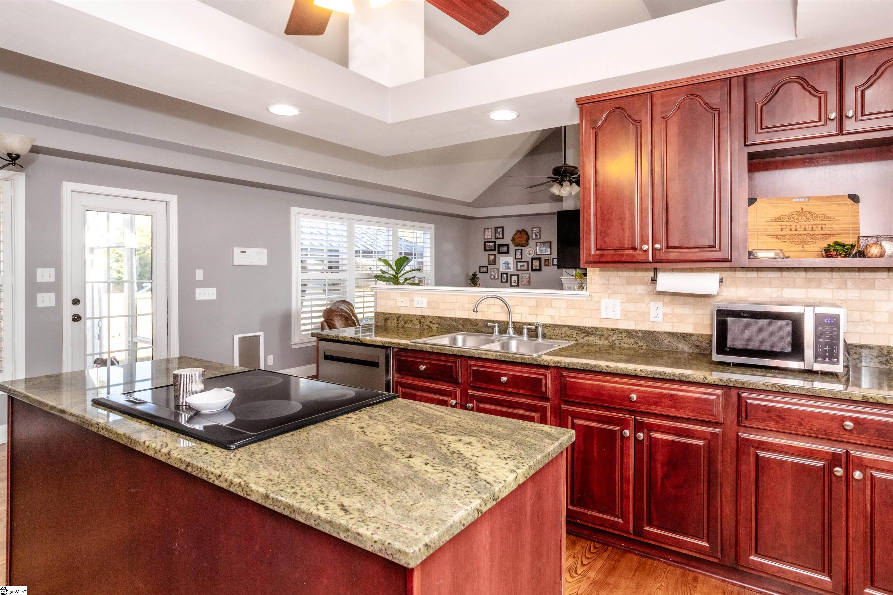 858 Blackman Road Pendleton, SC 29670 - Photo 10 of 36