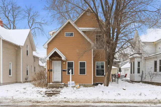 $349,900 | 1408 Washington Street Northeast, Minneapolis, MN 55413
