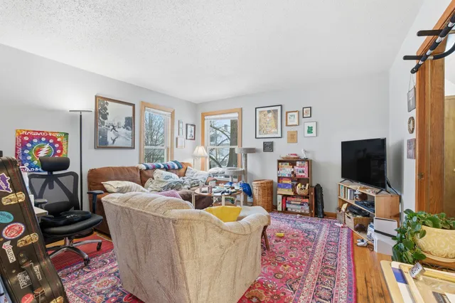 $349,900 | 1408 Washington Street Northeast, Minneapolis, MN 55413