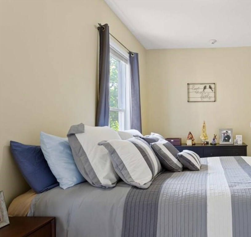 83 Dix Street, Unit 1 Boston, MA 02122 - Photo 8 of 13