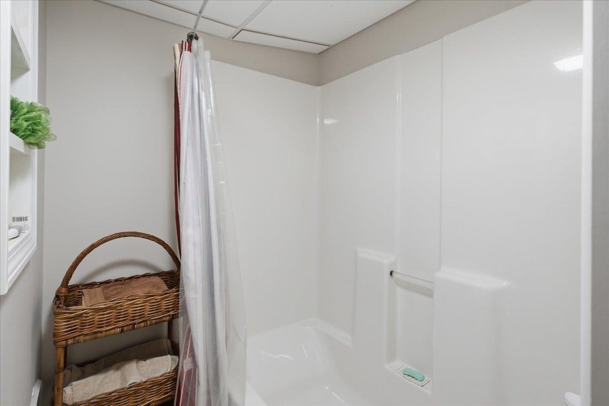 1253 Old West Road Arlington, VT 05250 - Photo 27 of 38