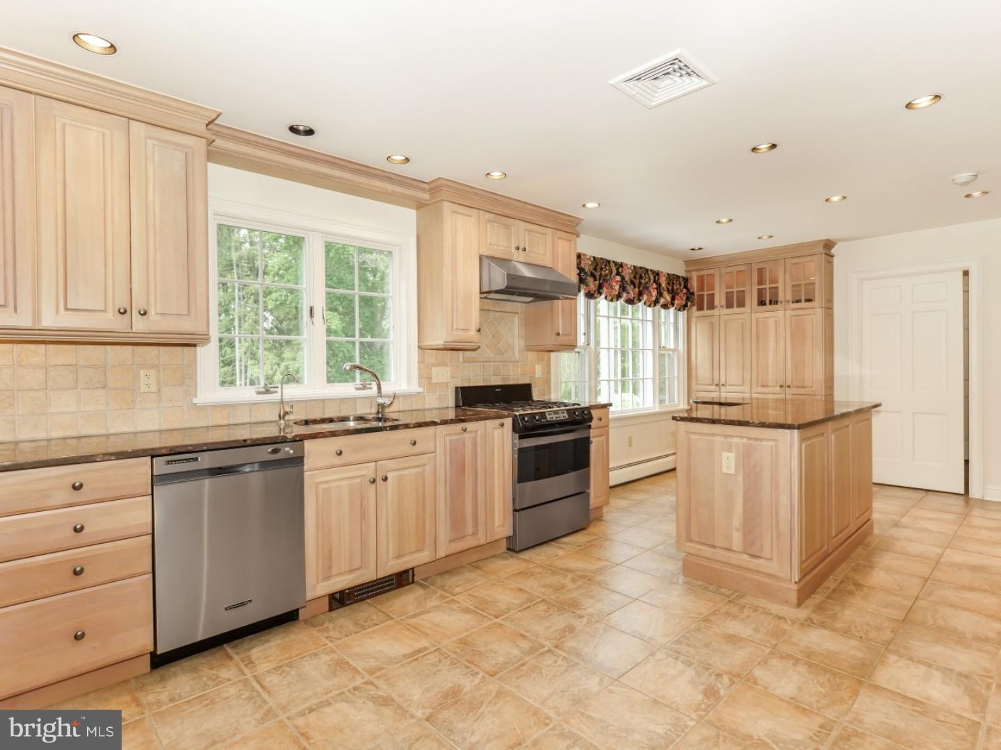 109 East Ferry Road Yardley, PA 19067 - Photo 4 of 25 Kitchen